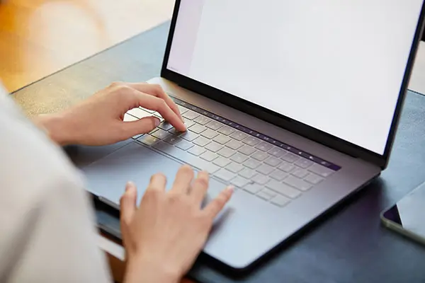 手机运营商维护什么意思